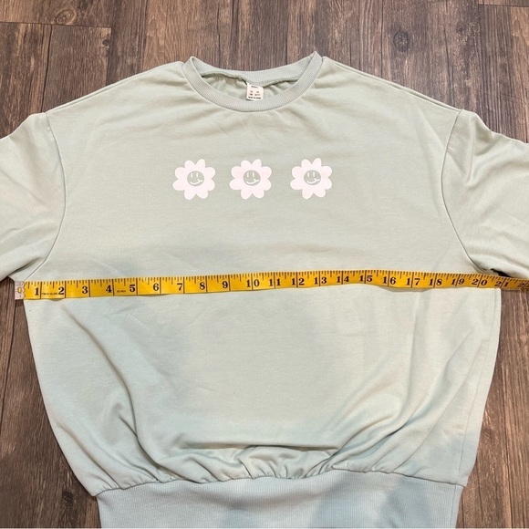 Girls Mint Sweatshirt Top Pull On Size 10/12 - Picture 10 of 10